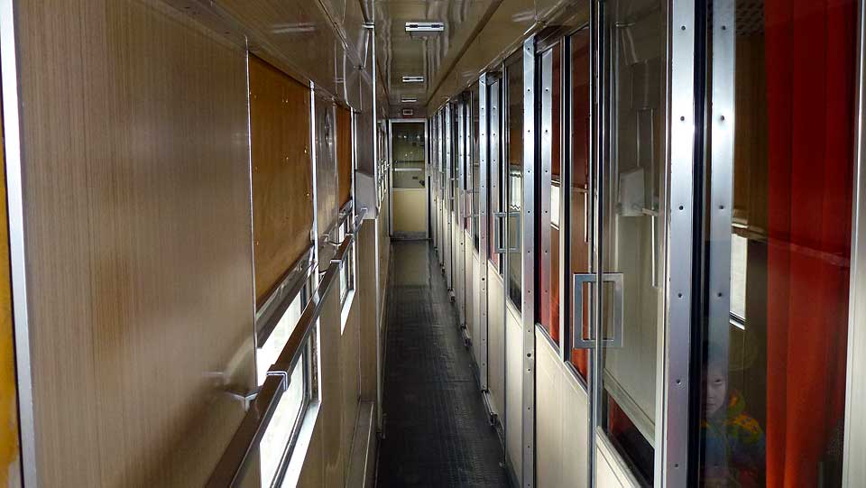 Interior tren-1